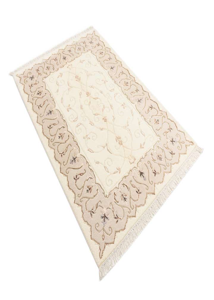 4' x 5' 10 Darya Rug