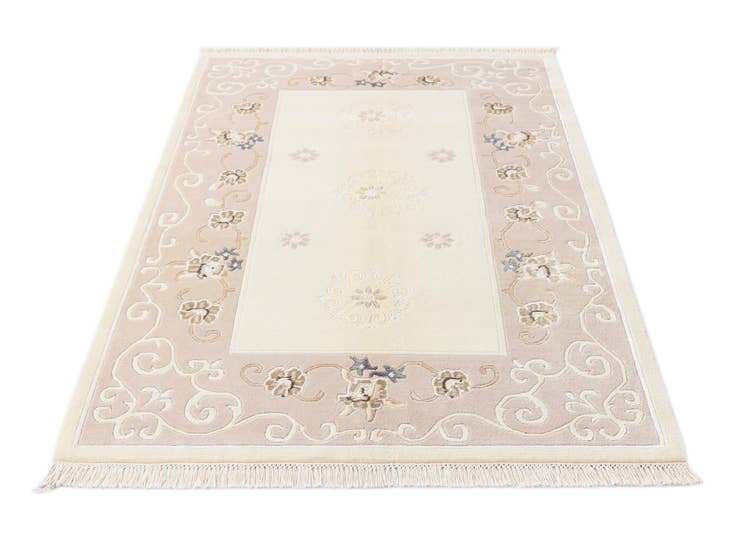 Detail image of 4' x 6' Darya Rug