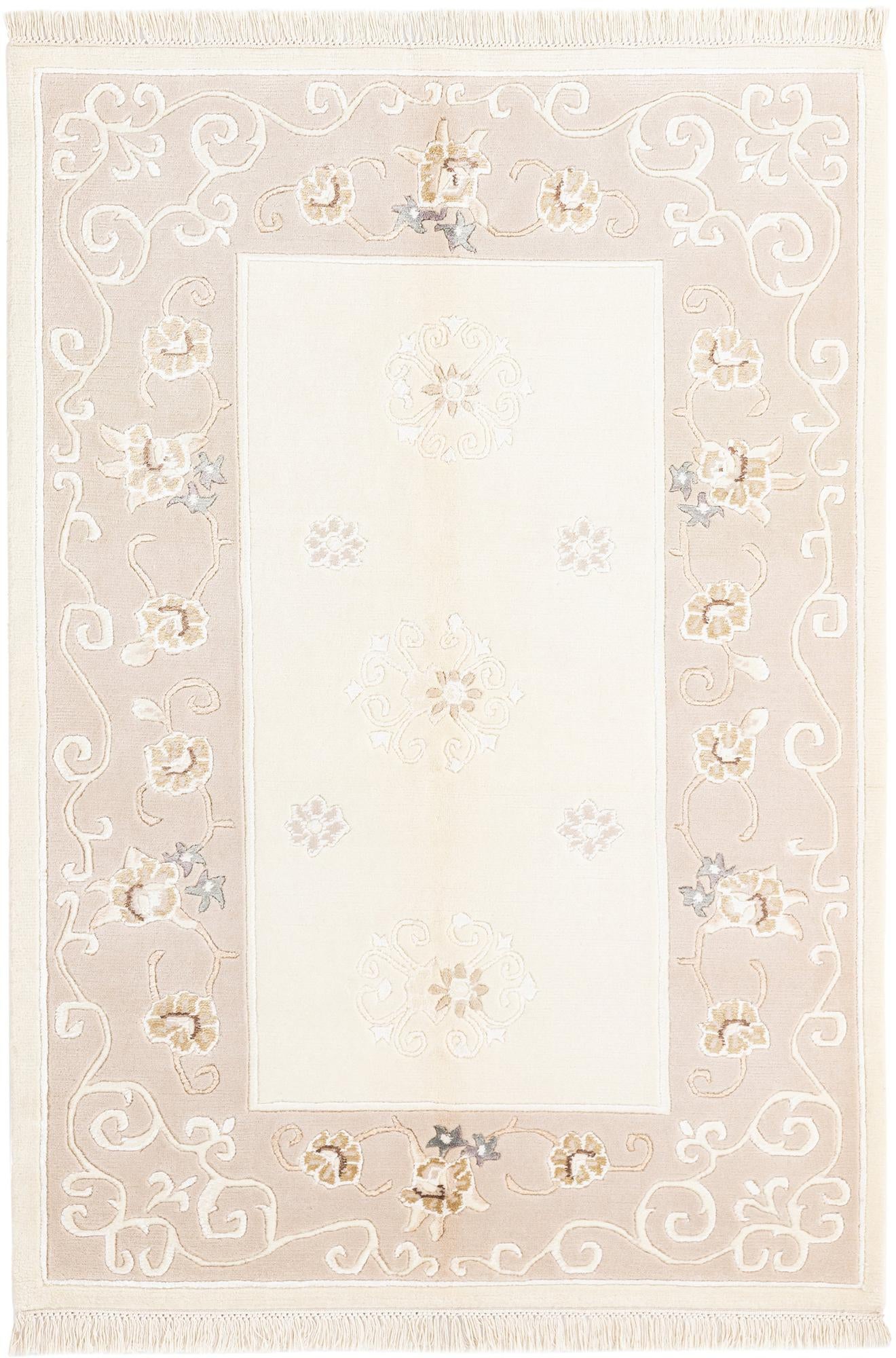 4' x 6' Darya Rug