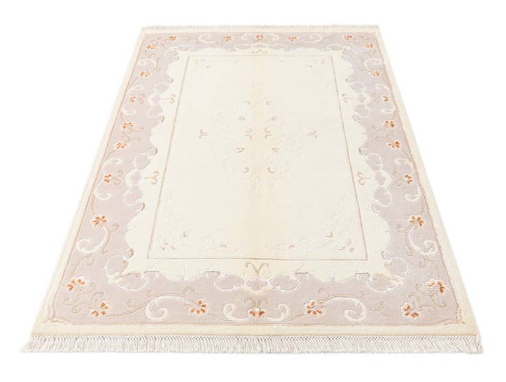 Detail image of 3' 11 x 6' 3 Darya Rug