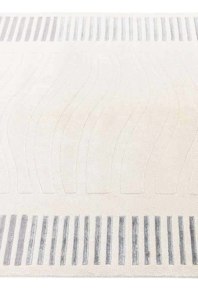 4' x 5' 11 Darya Rug