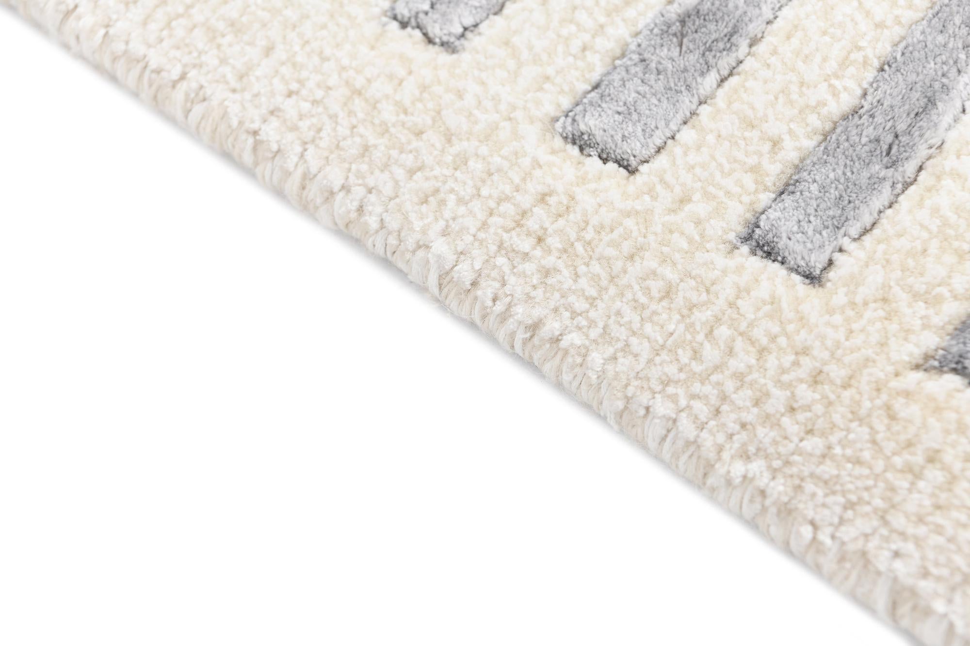 4' x 5' 11 Darya Rug