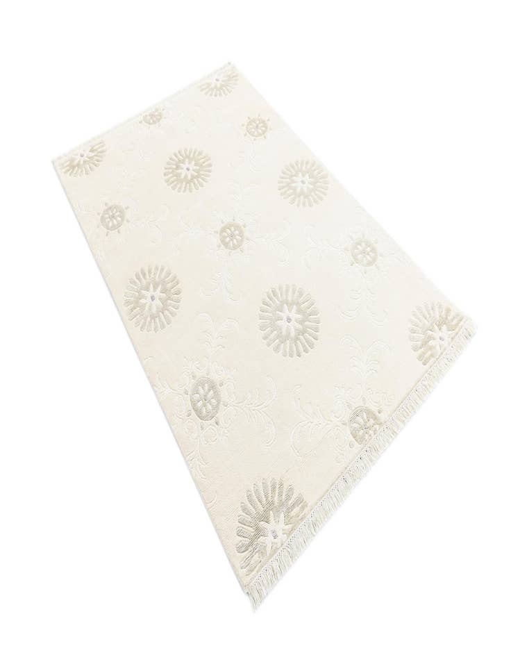 Detail image of 4' x 6' 1 Darya Rug