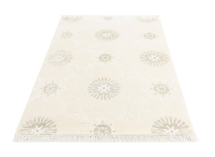 Detail image of 4' x 6' 1 Darya Rug