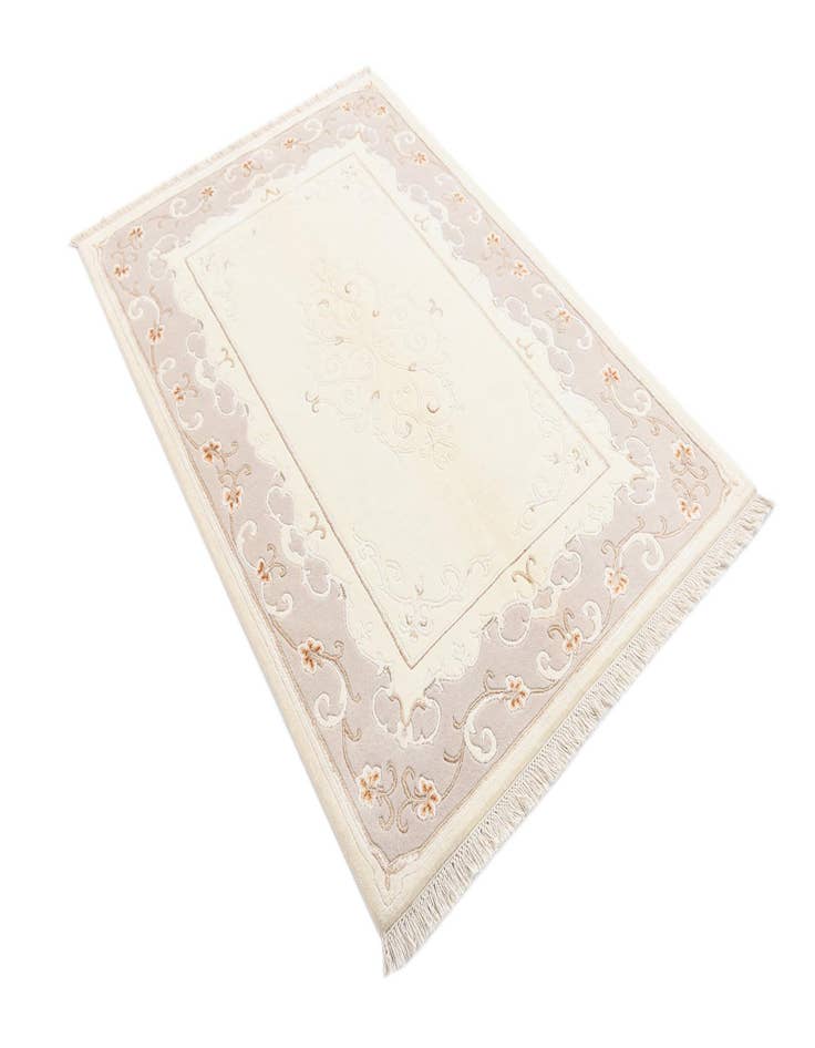 Detail image of 4' x 5' 11 Darya Rug