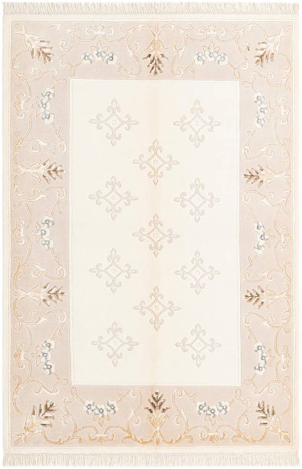 Detail image of 4' x 6' Darya Rug
