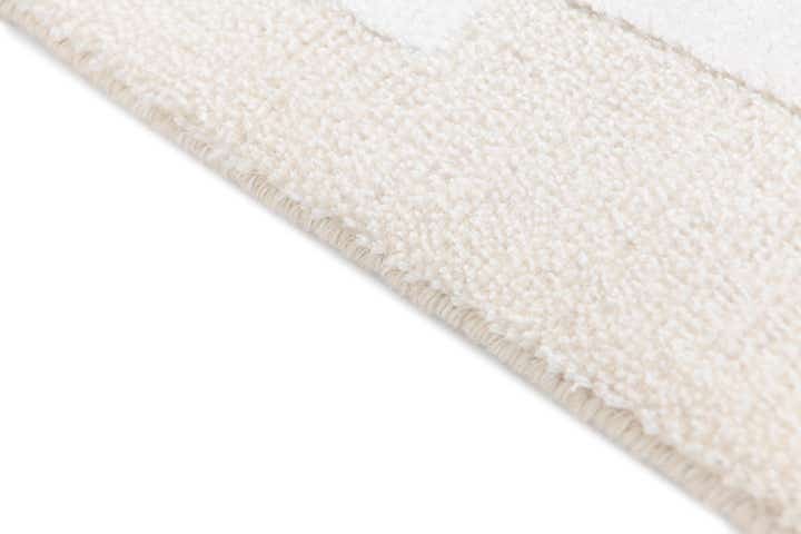 3' 11 x 6' Darya Rug