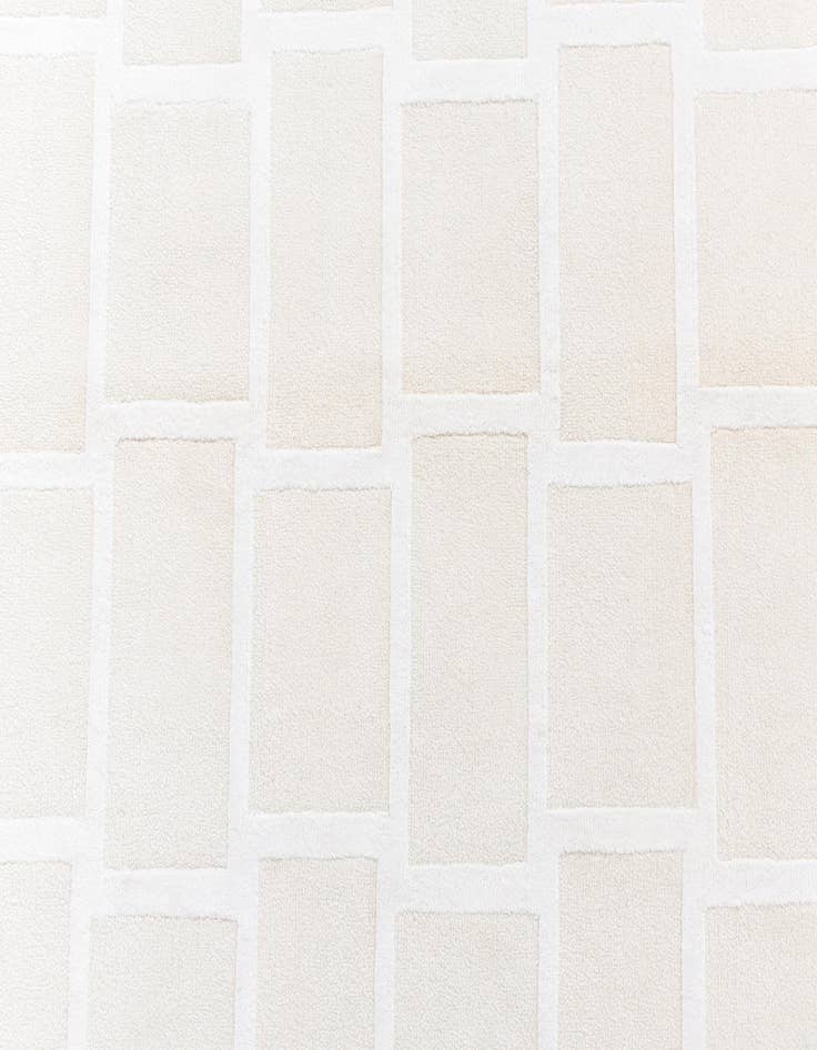 Detail image of 3' 11 x 6' Darya Rug