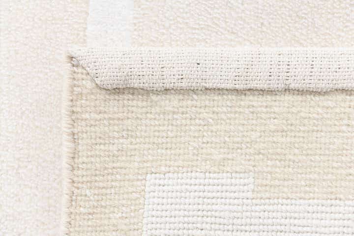 3' 11 x 6' Darya Rug