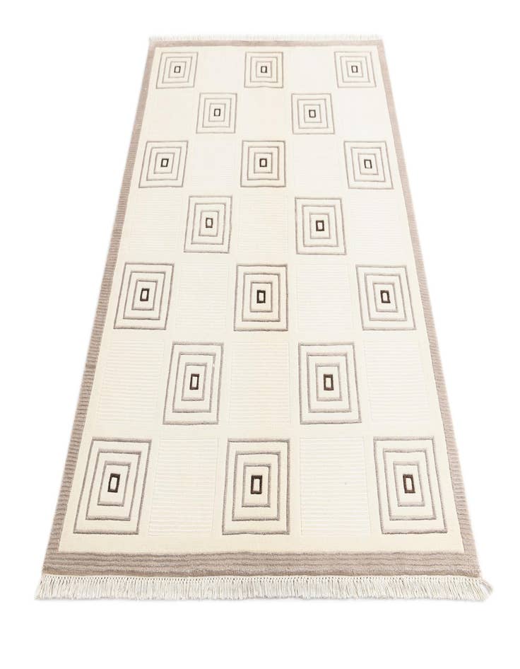 Detail image of 3' 10 x 6' 3 Darya Rug