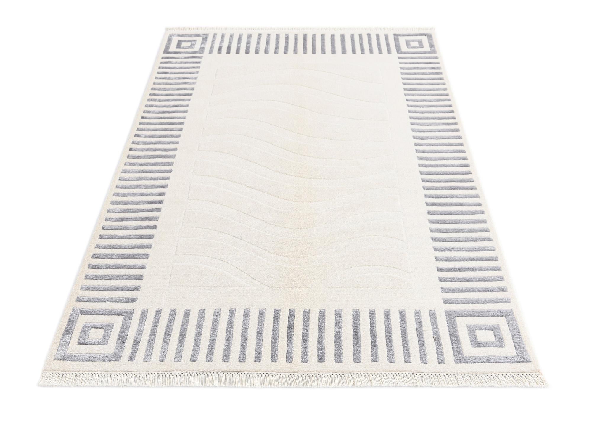 3' 11 x 5' 10 Darya Rug