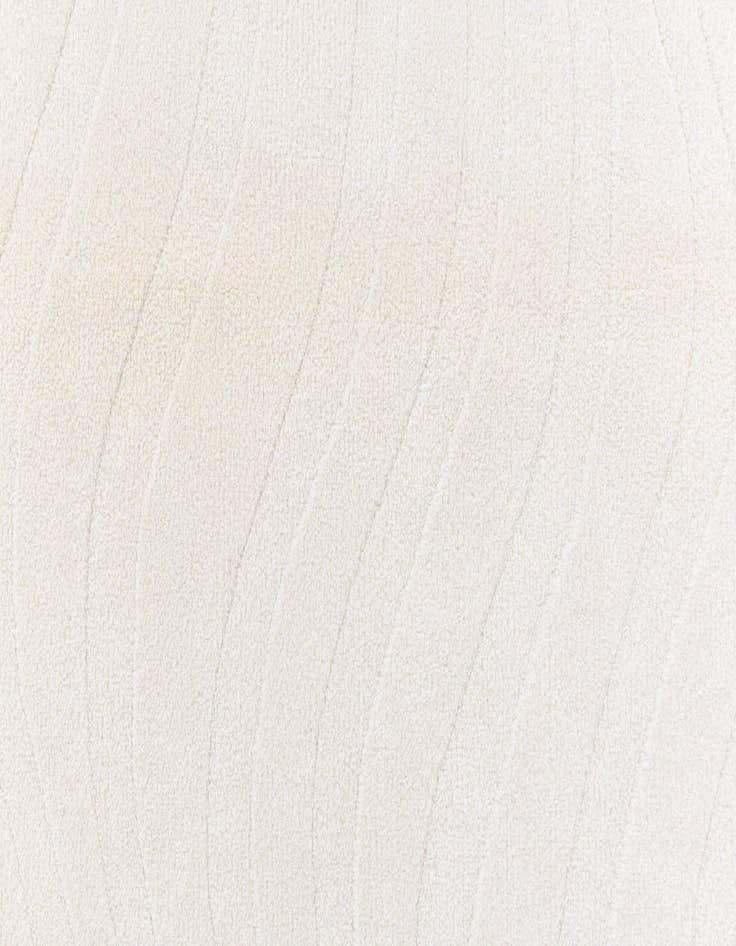 Detail image of 3' 11 x 5' 10 Darya Rug