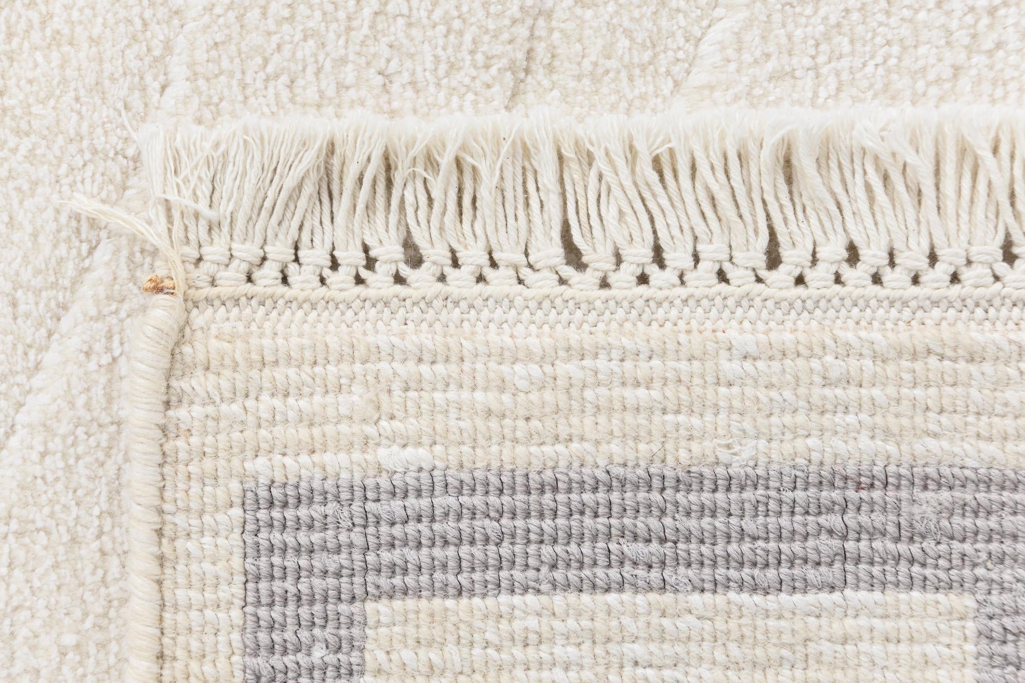 3' 11 x 5' 10 Darya Rug