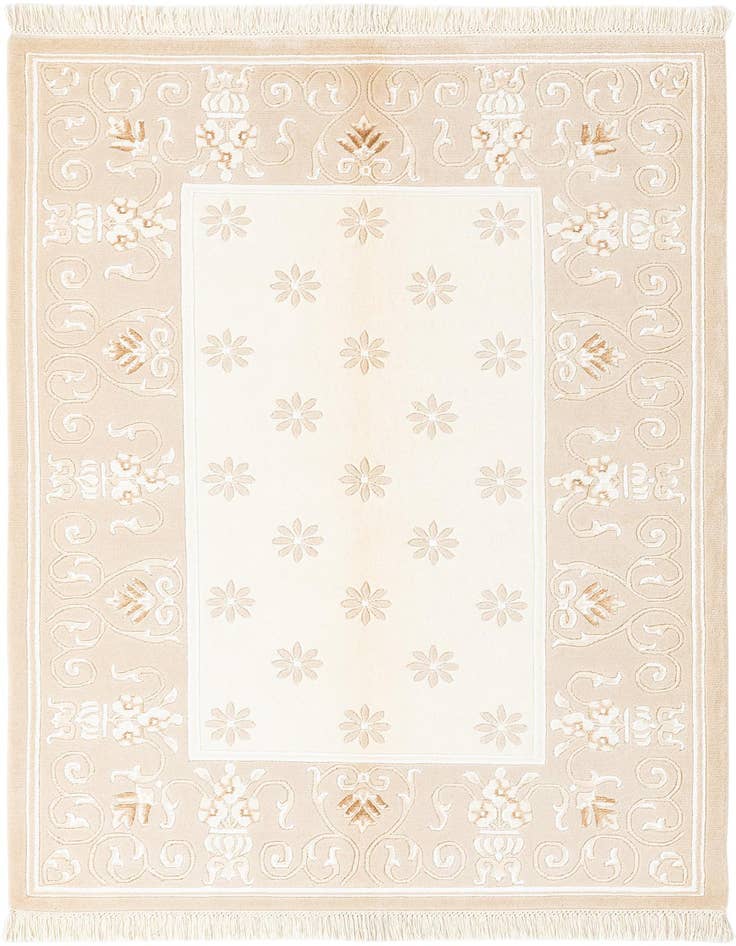 Detail image of 4' 1 x 5' 11 Darya Rug