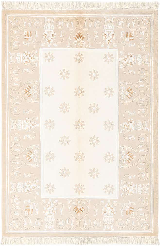 4' 1 x 5' 11 Darya Rug