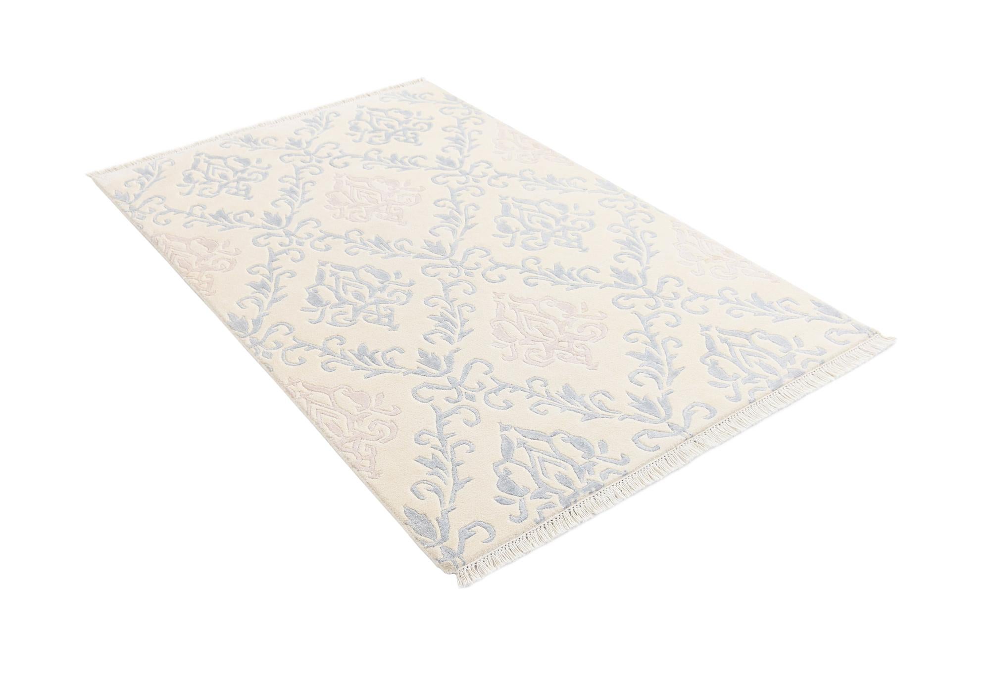 3' 10 x 5' 10 Darya Rug