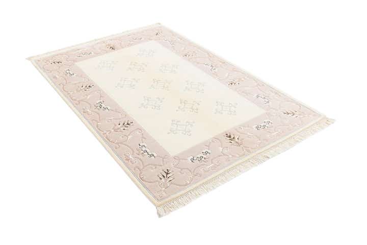 4' x 5' 11 Darya Rug