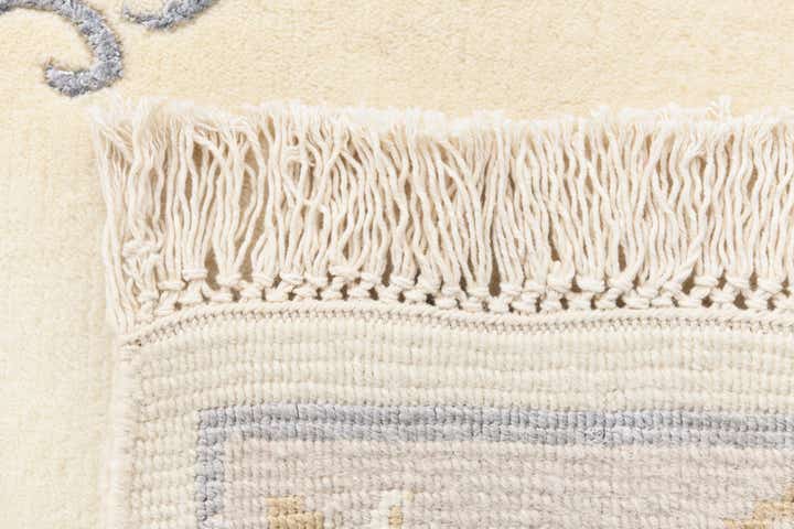 3' 11 x 5' 10 Darya Rug