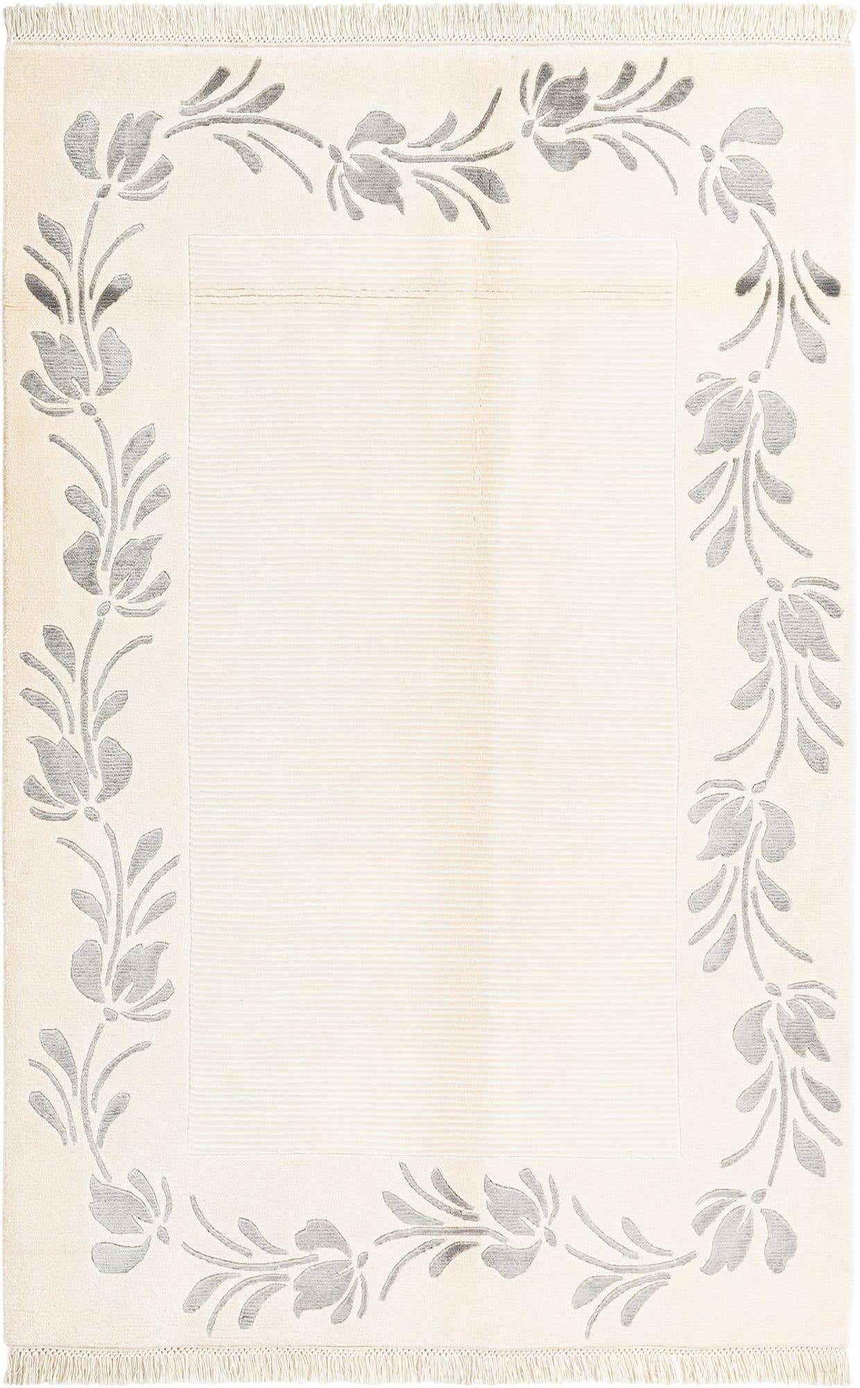 3' 11 x 6' Darya Rug