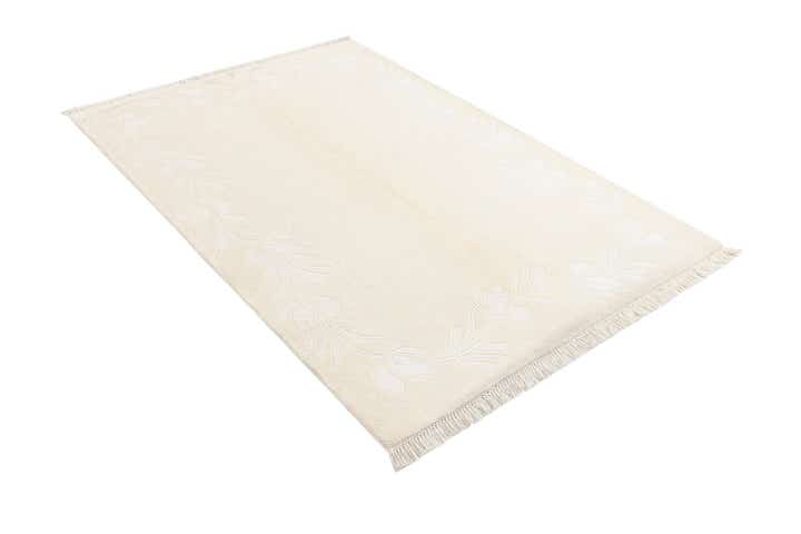 4' 1 x 6' 1 Darya Rug