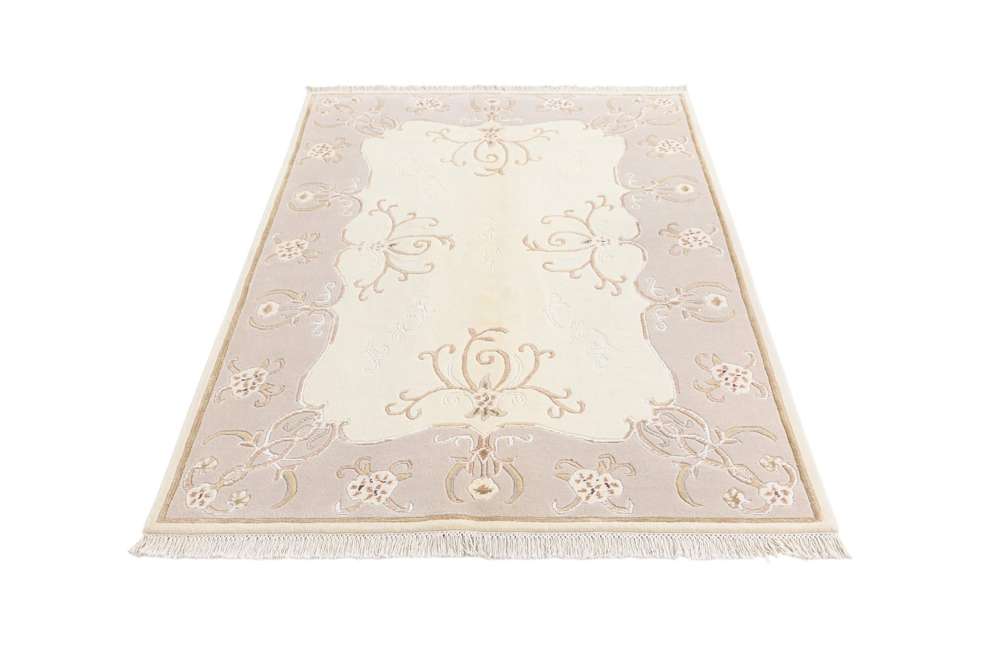 4' x 6' Darya Rug