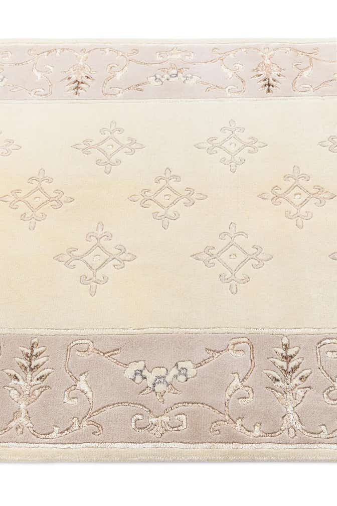 4' x 6' Darya Rug