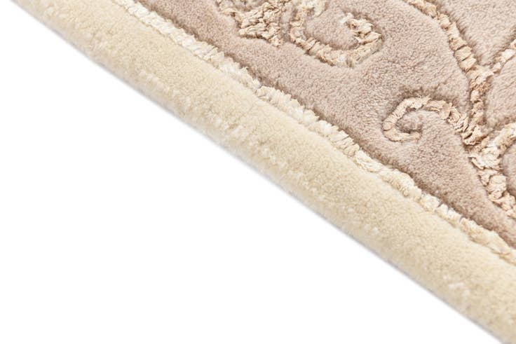 Detail image of 4' x 6' Darya Rug