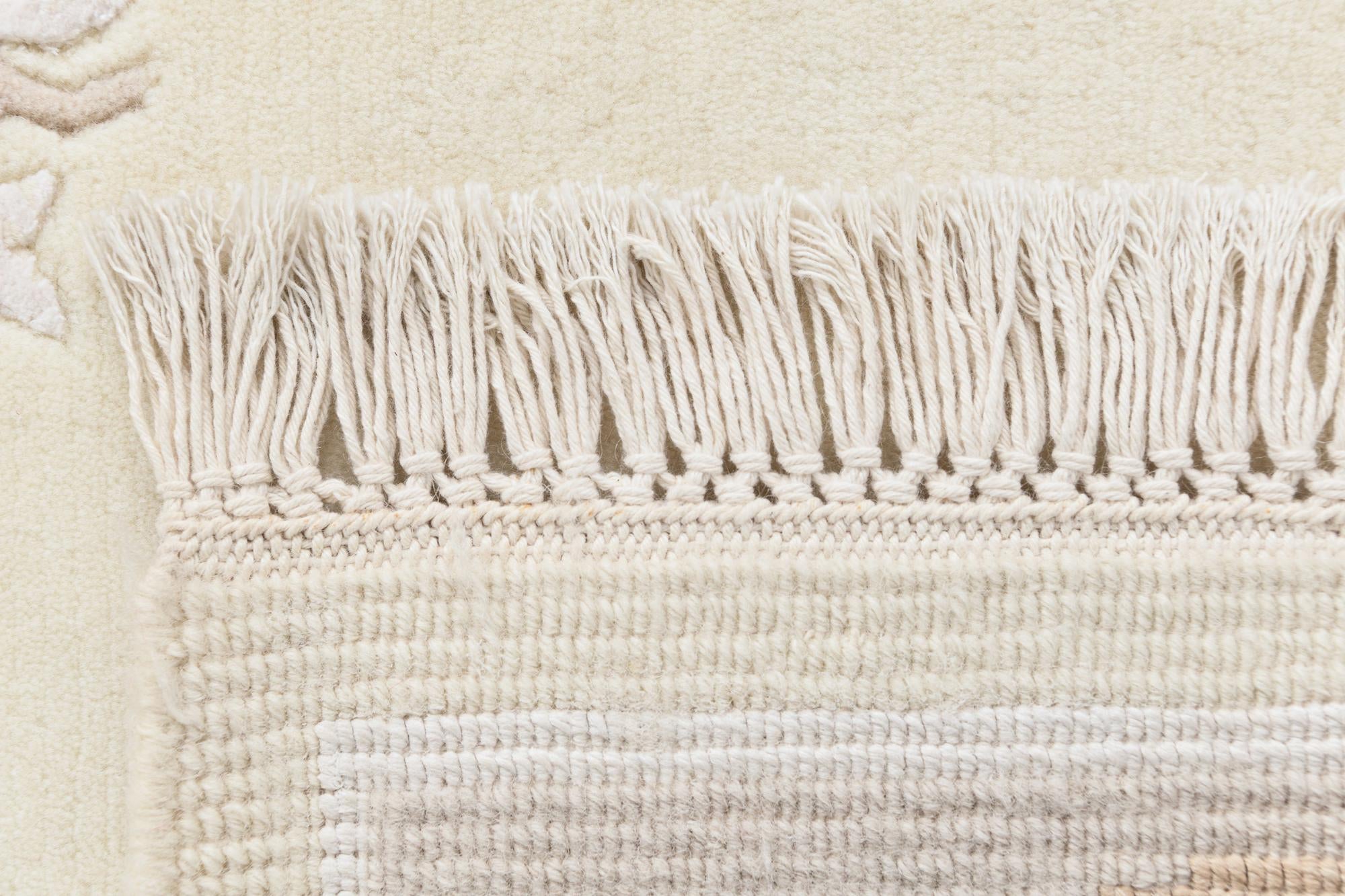 4' x 5' 9 Darya Rug