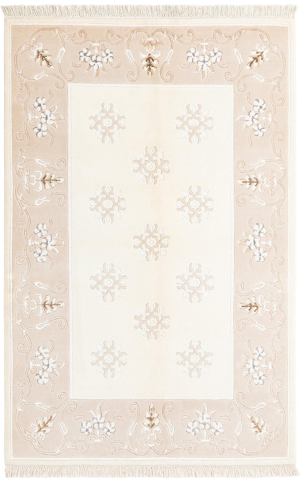 4' x 5' 9 Darya Rug