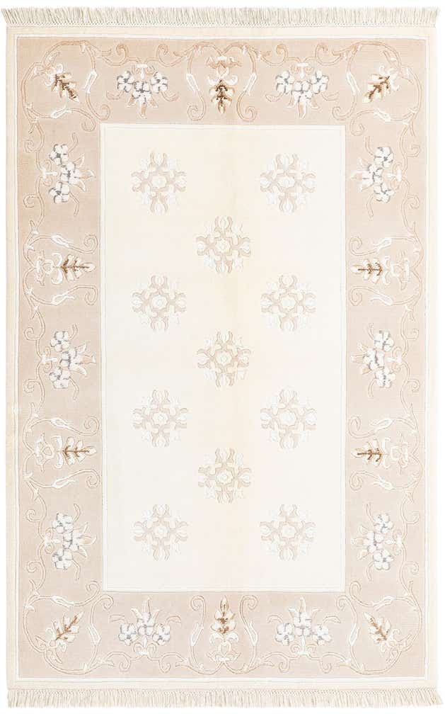 4' x 5' 9 Darya Rug