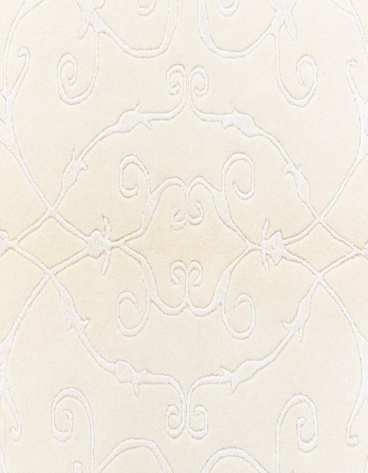 Detail image of 4' 1 x 6' 2 Darya Rug