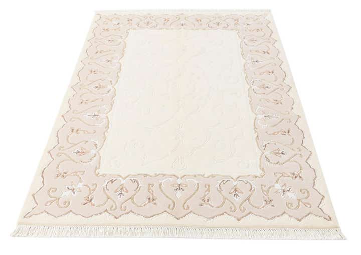 4' x 5' 11 Darya Rug