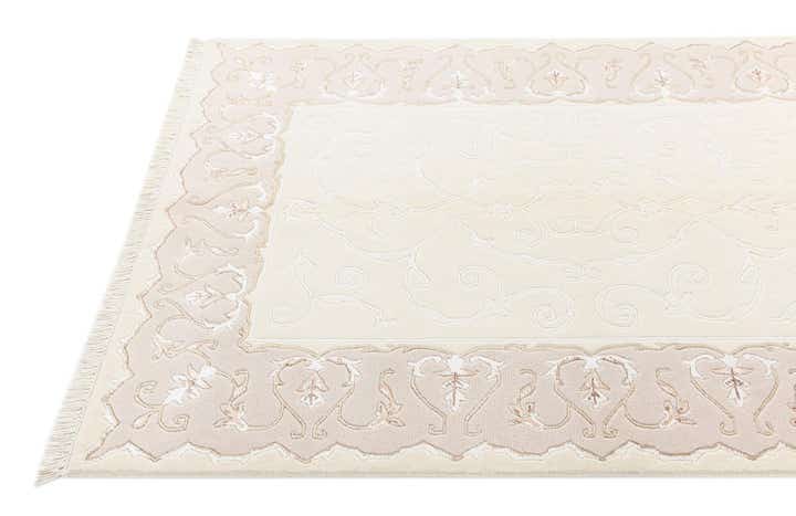 4' x 5' 11 Darya Rug