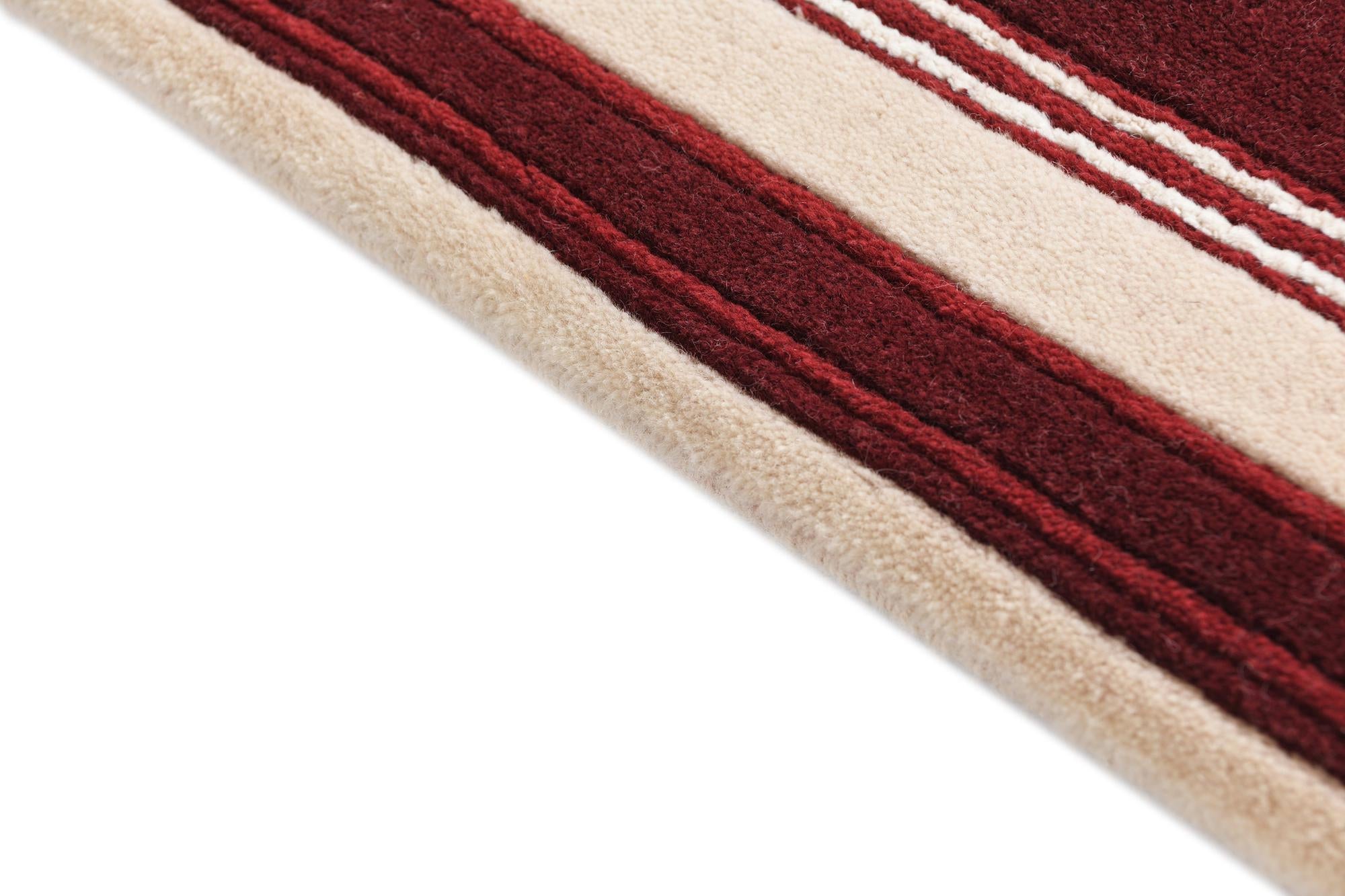 4' x 6' Darya Rug