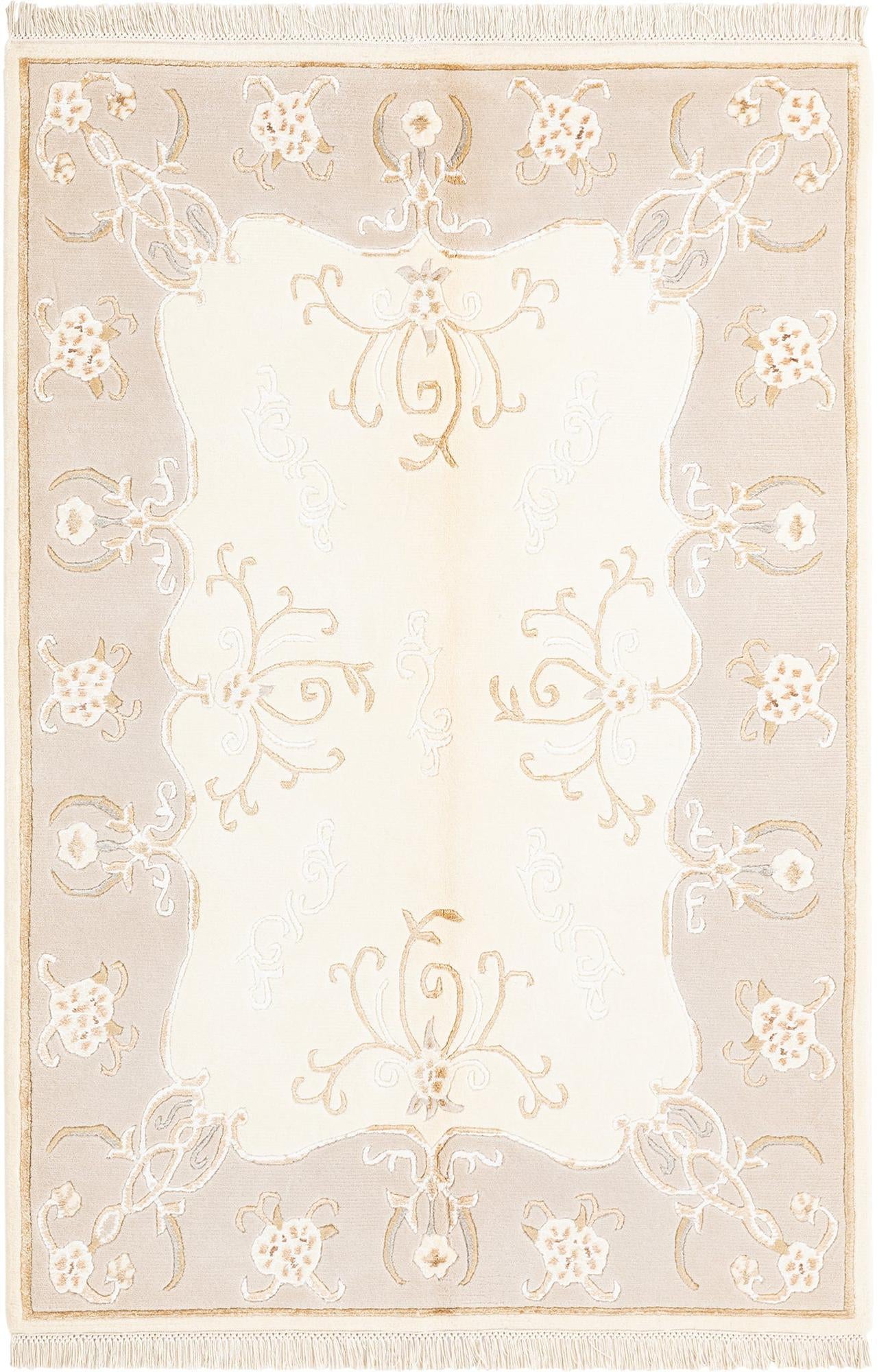 4' x 6' Darya Rug