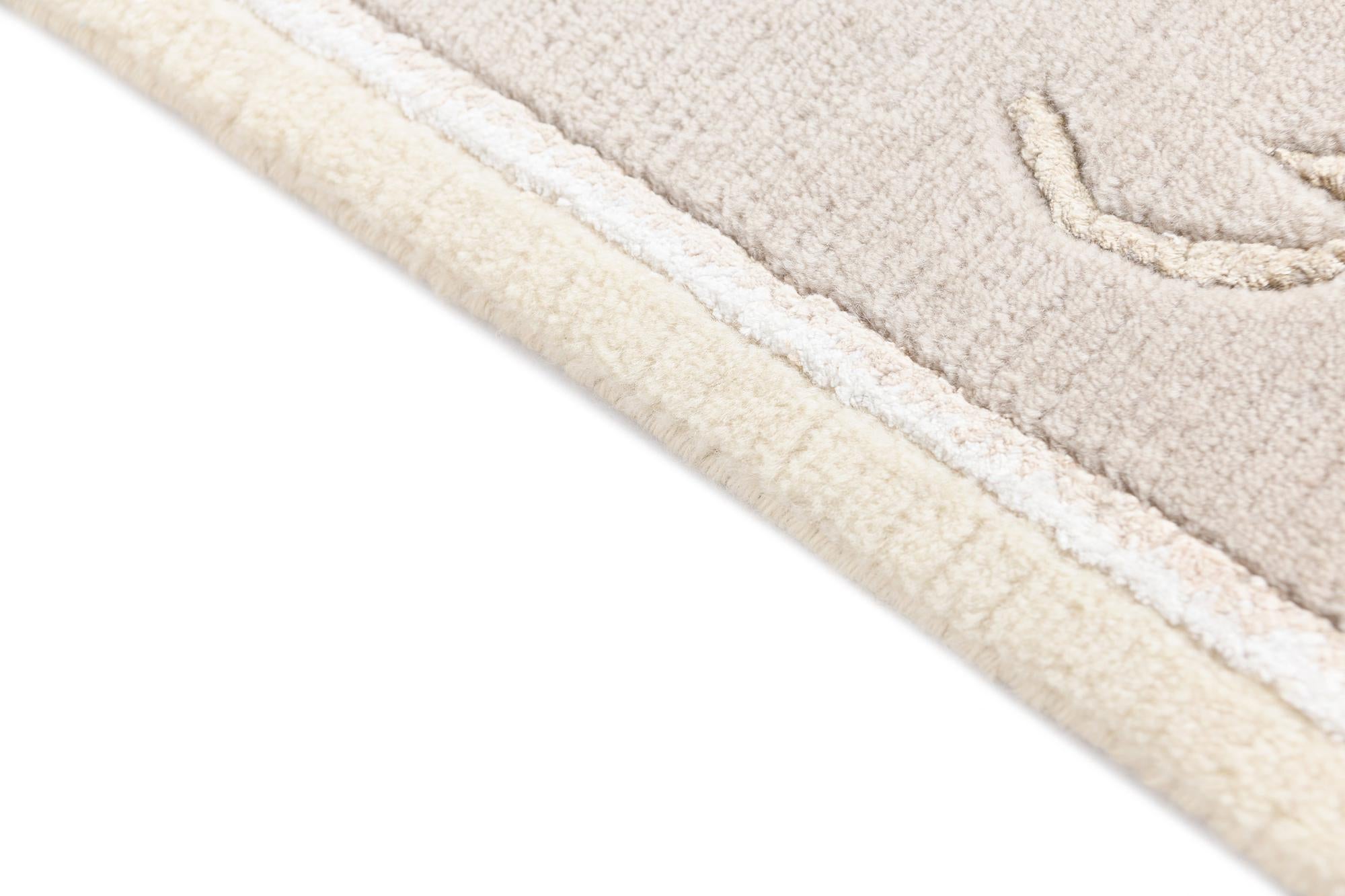 4' x 5' 11 Darya Rug