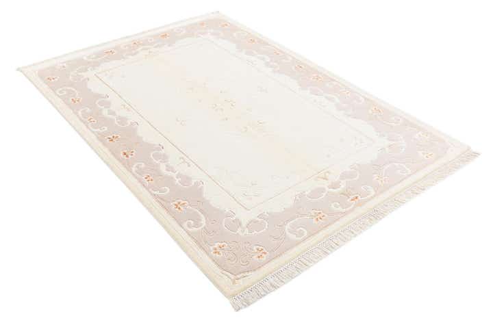 4' x 6' Darya Rug