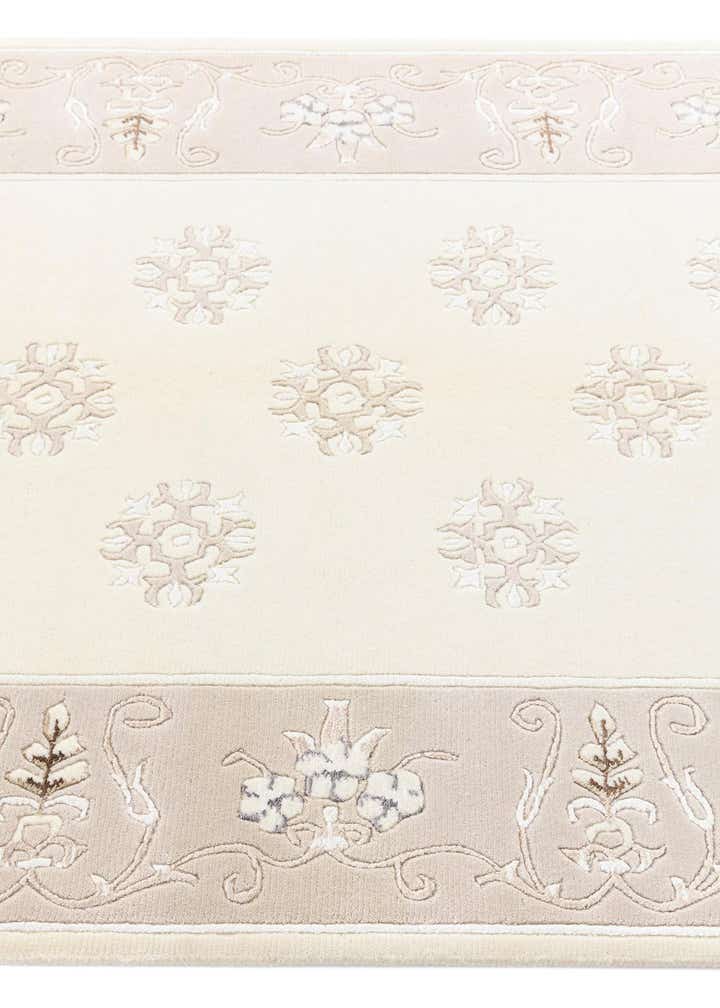 4' 1 x 6' Darya Rug