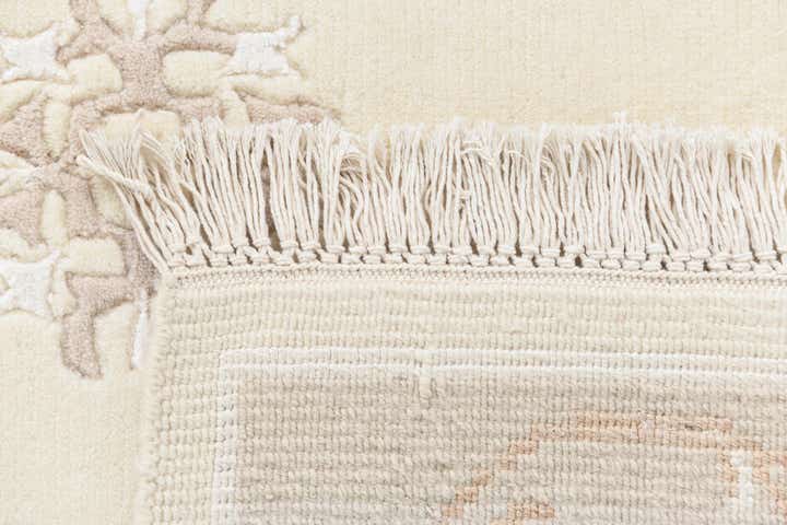 4' 1 x 6' Darya Rug