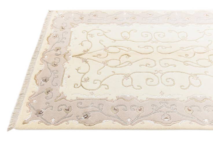Detail image of 4' 1 x 6' 2 Darya Rug