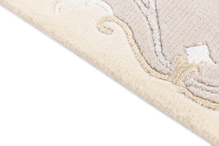 Detail image of 4' x 5' 11 Darya Rug