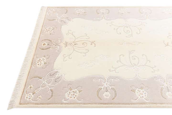 4' 1 x 5' 11 Darya Rug