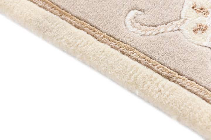 4' 1 x 5' 11 Darya Rug