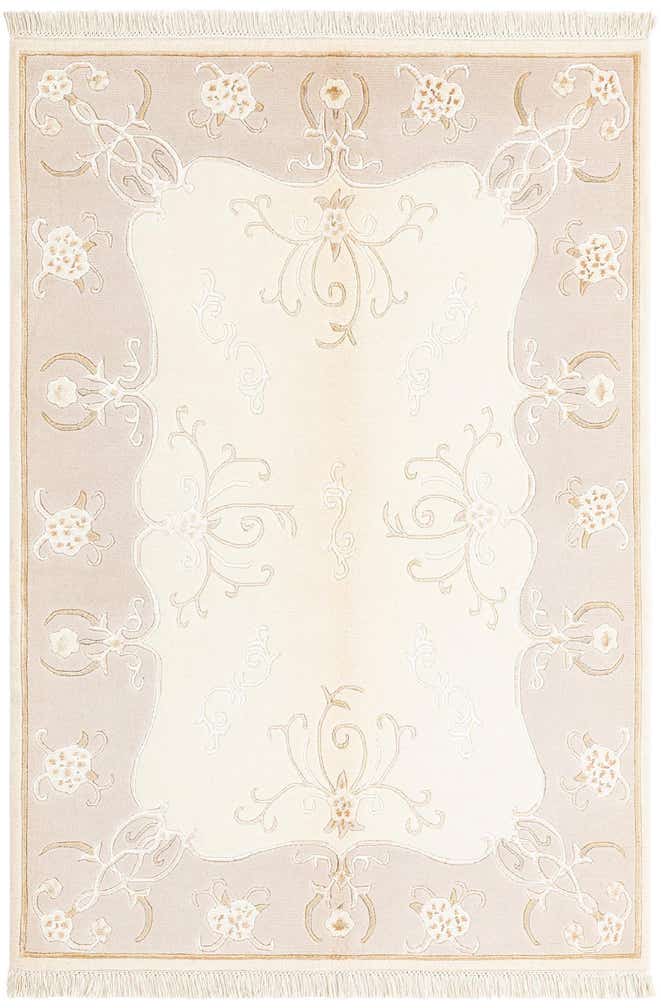 4' 1 x 5' 11 Darya Rug