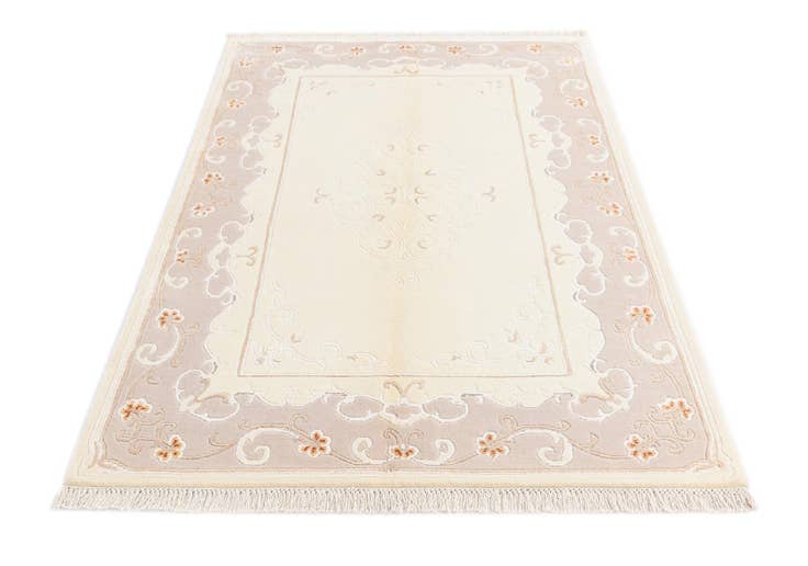 Detail image of 4' x 5' 11 Darya Rug