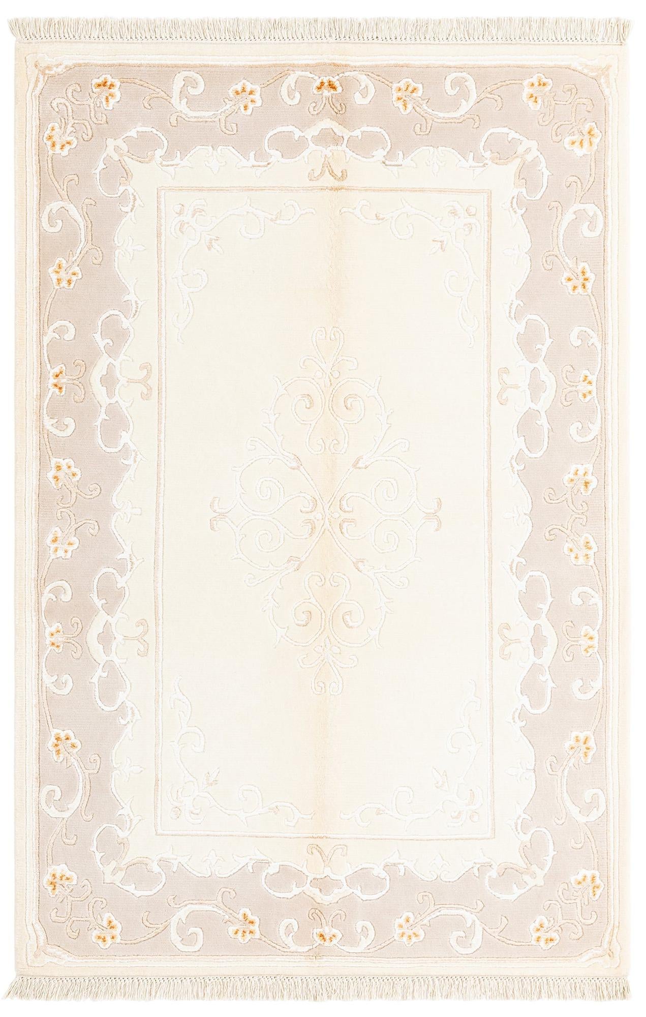 4' x 5' 11 Darya Rug