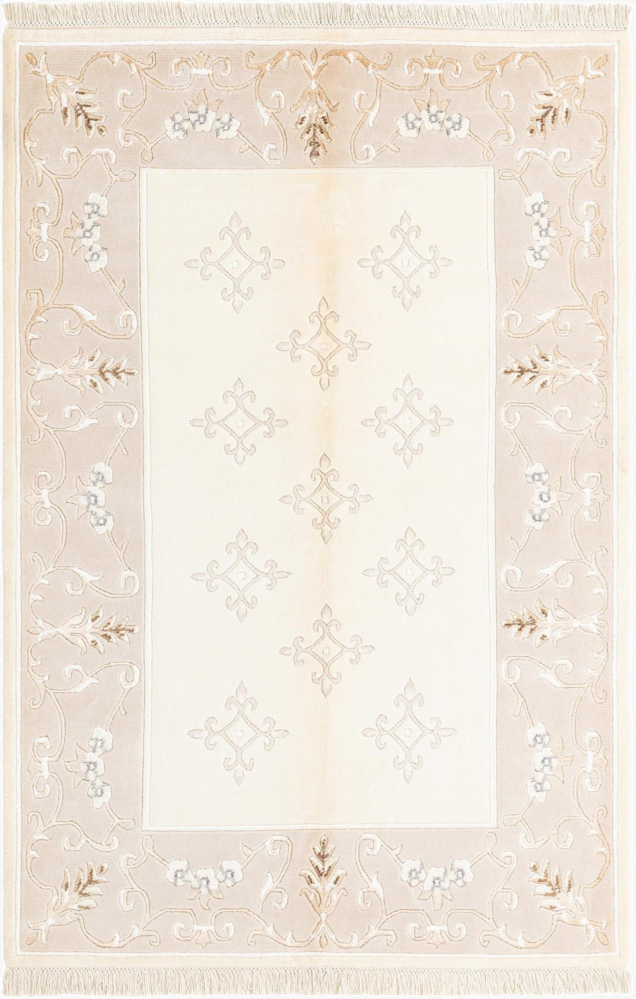 4' x 6' Darya Rug
