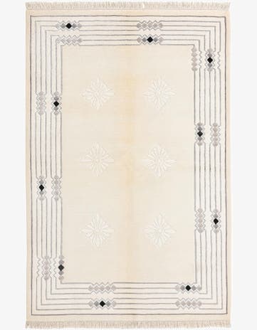 3' 11 x 5' 11 Hand Knotted Darya Wool Rug
