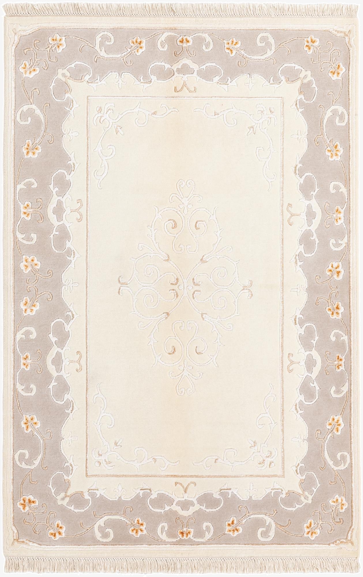 3' 11 x 5' 11  Hand Knotted Darya Wool Rug