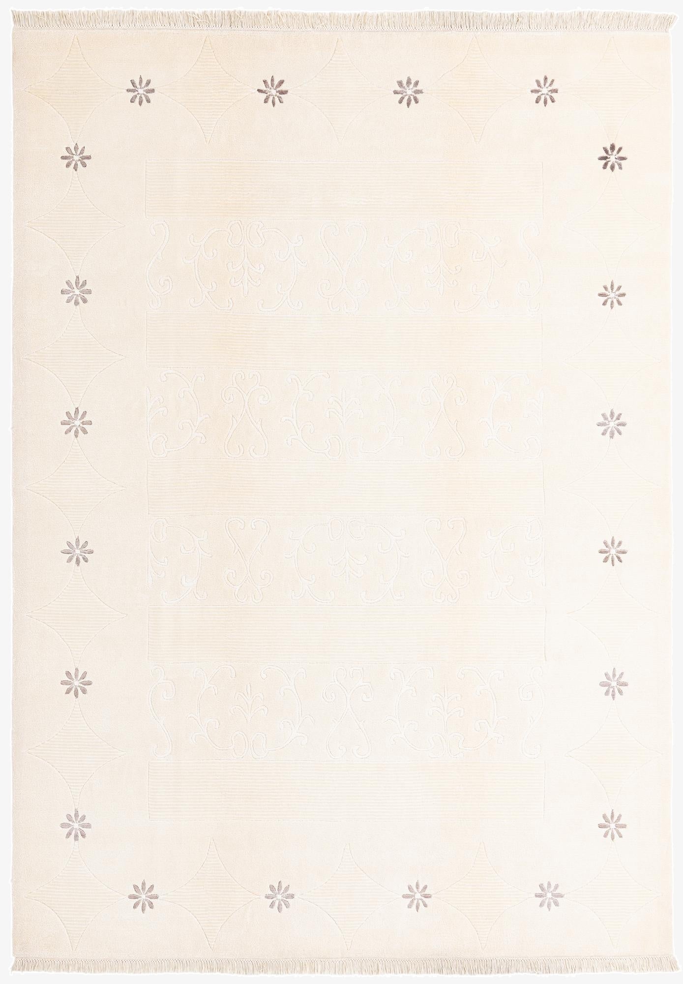 7' x 9' 9  Hand Knotted Darya Wool Rug